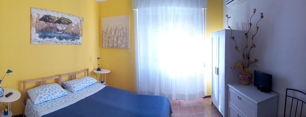 Camere Due Per Due Sirolo Bilik gambar